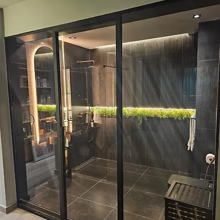 Blloku Suites, Centre,tirana فندق مبيت وإفطار تيرانا