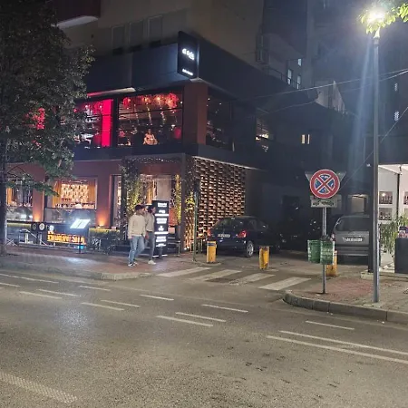 Blloku Suites, Centre,tirana Oda ve Kahvaltı Tiran