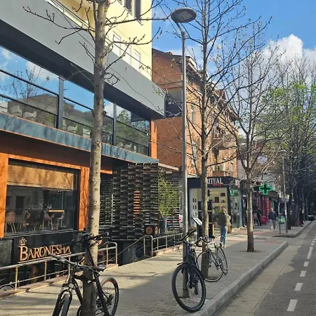 Oda ve Kahvaltı Blloku Suites, Centre,tirana