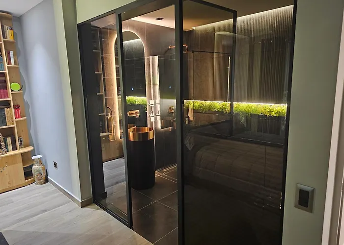 Blloku Suites, Centre,tirana Panzió Tirana