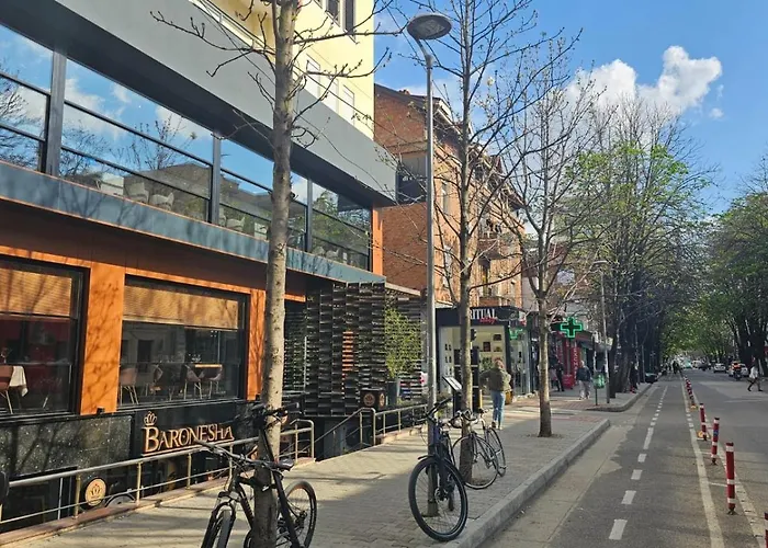 Couette-café Blloku Suites, Centre,tirana