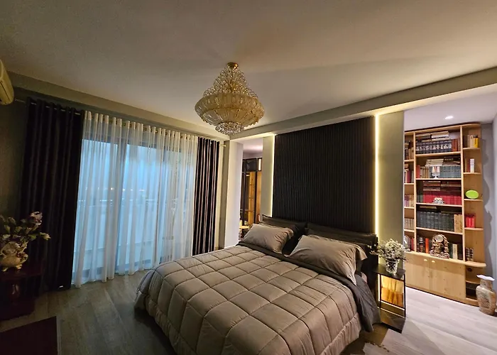 Bed & Breakfast Blloku Suites, Centre,tirana